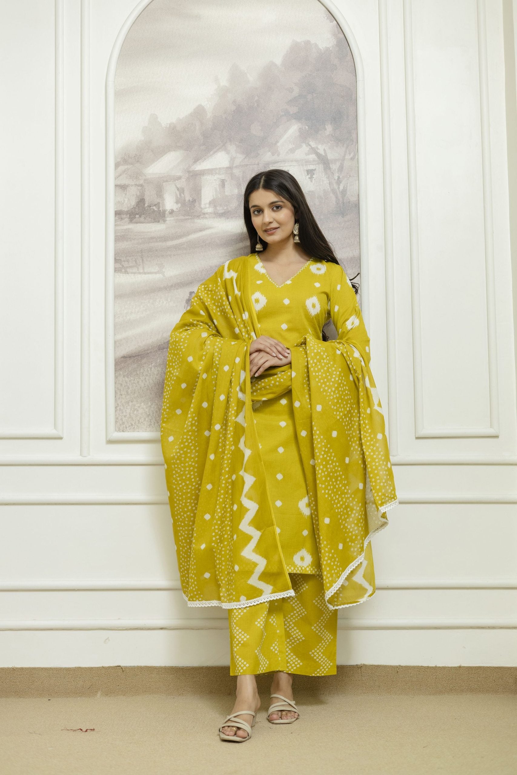 Vibrant Yellow Kurta Set with Geometric Patterns and Matching Dupatta - Vaaki 122