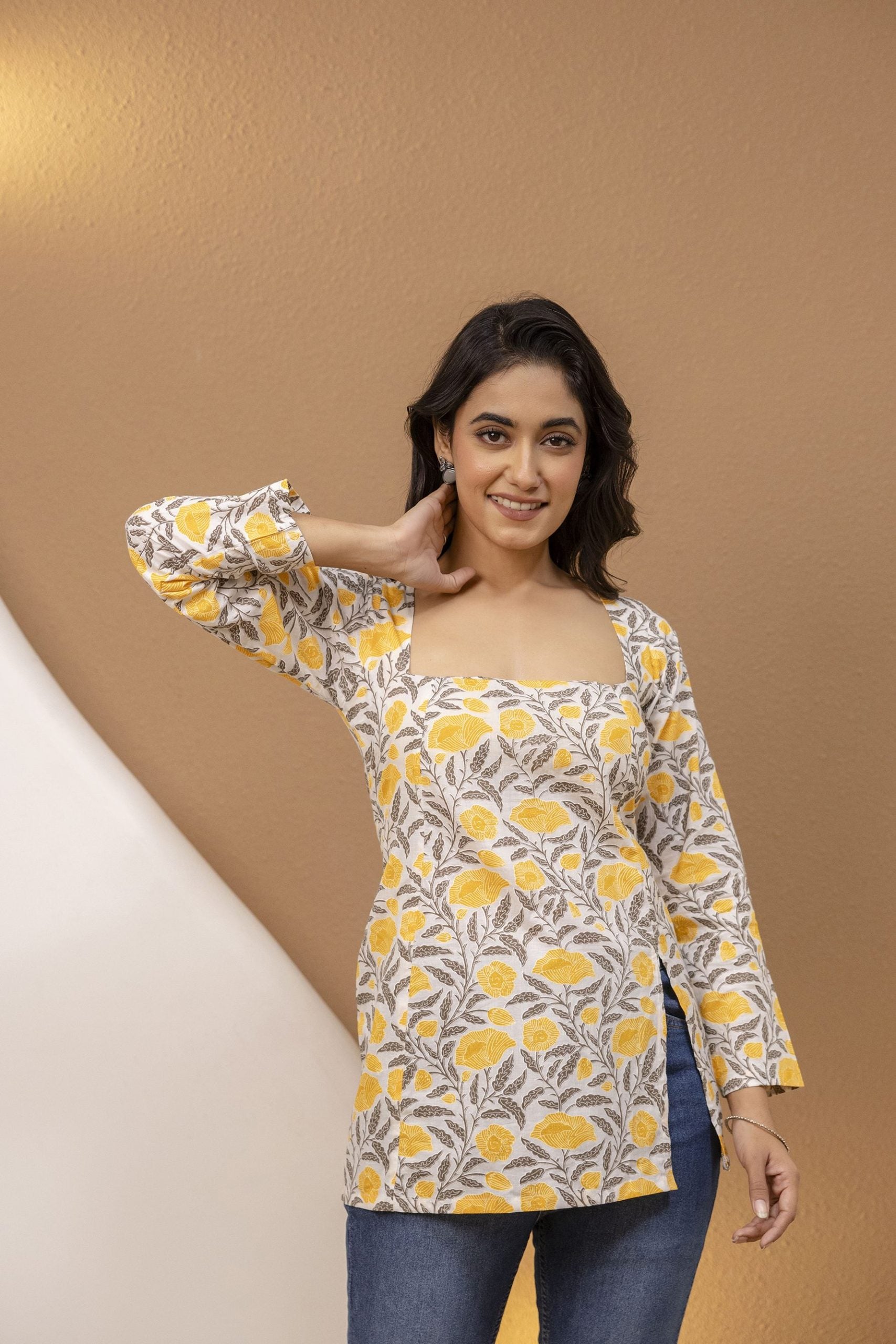 "Mohini Yellow Floral Back-Tie Corset Kurti"
