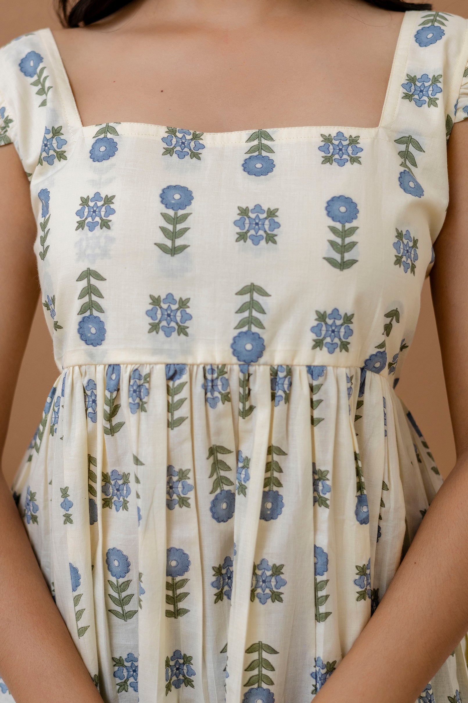 ream Cotton Floral Short Kurti with Ruffled Sleeves & Square Neck by Vaaki