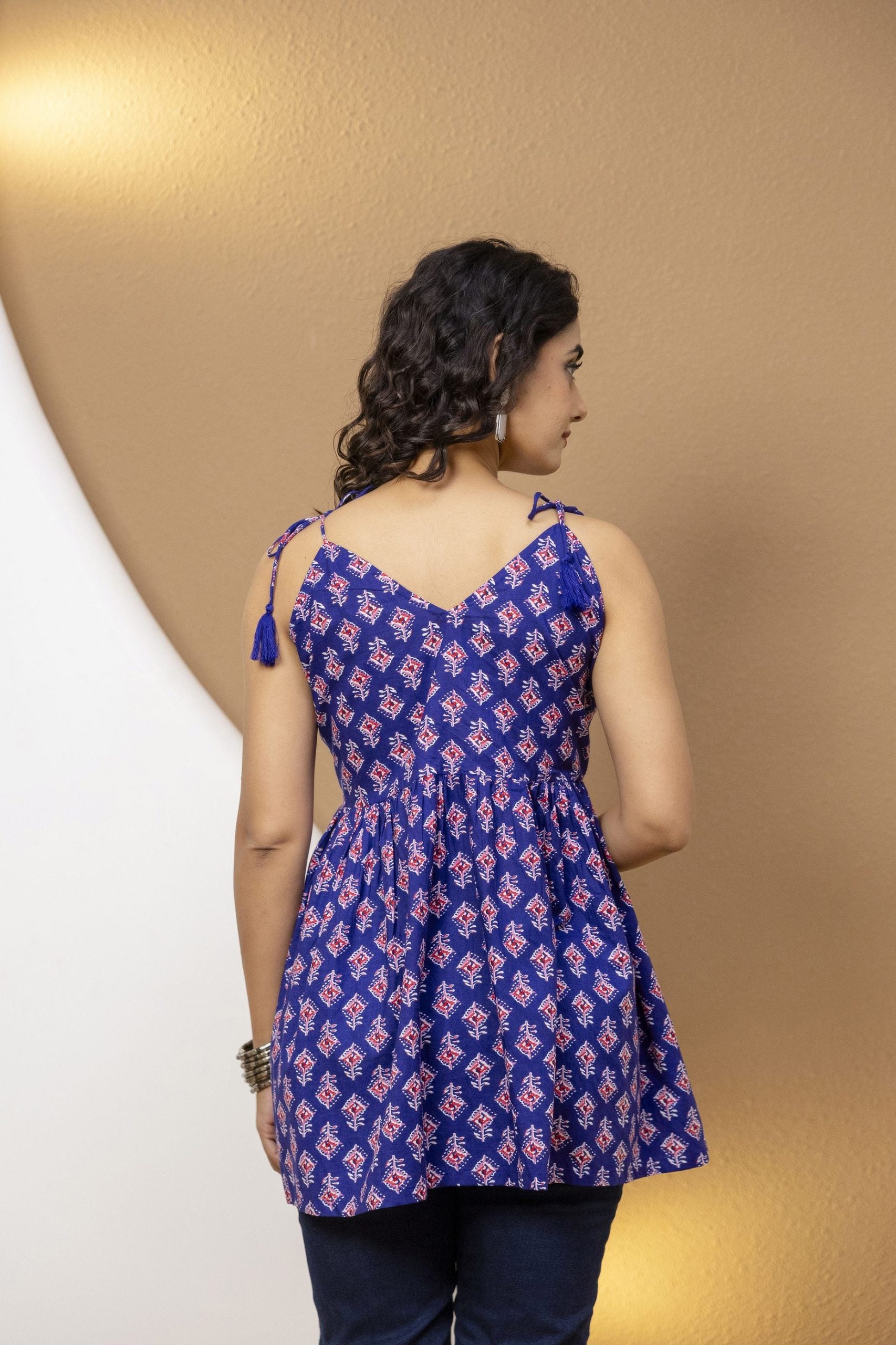 Mohini Blue Printed Tie-Up Strap Tunic - View 3