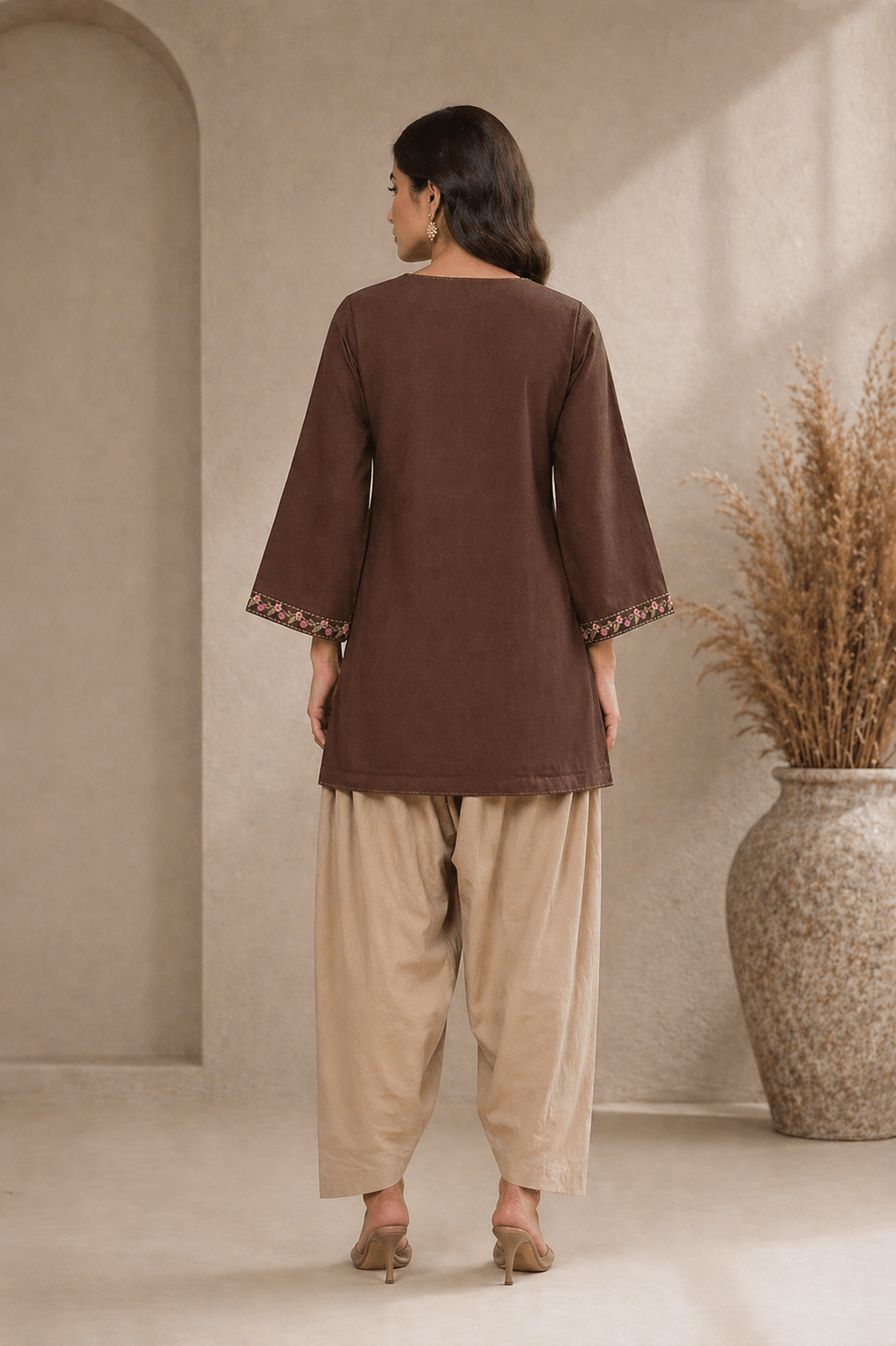 traditional salwar suit women