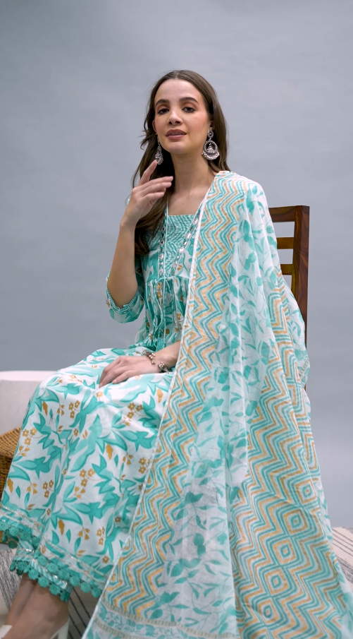 "Noir Black Cotton Straight Pants for Women"