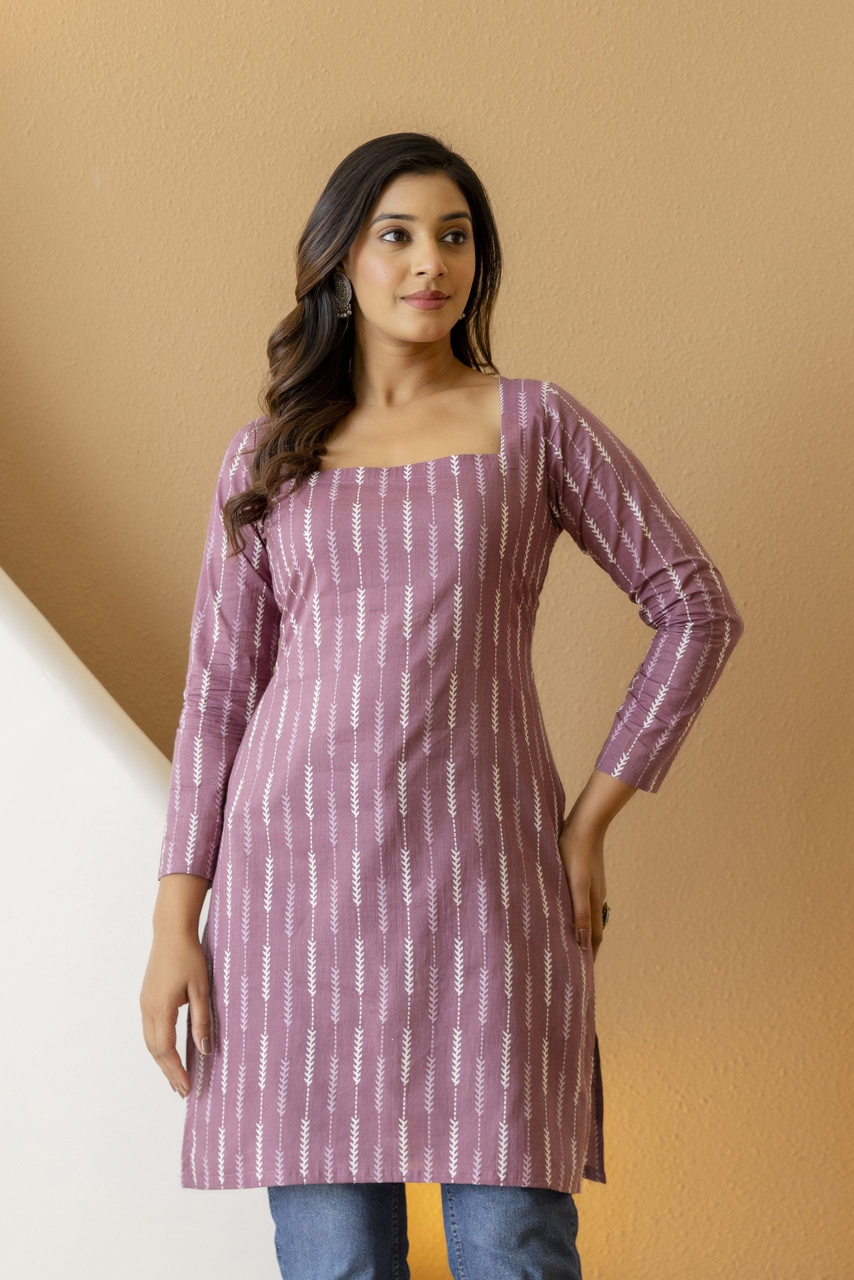 Mohini Dusty Mauve Back Tie-Up Corset Kurti - View 4