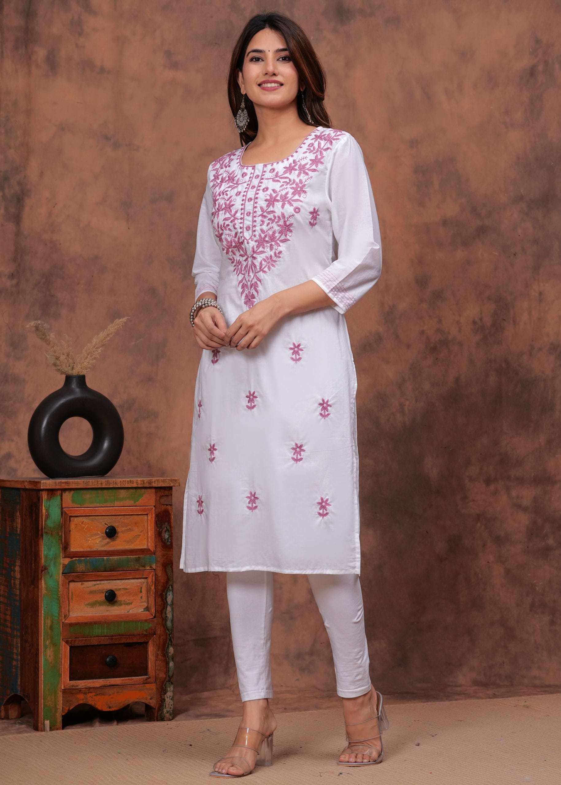 Zoya Cotton Pink Embroidery Straight Kurti - View 5