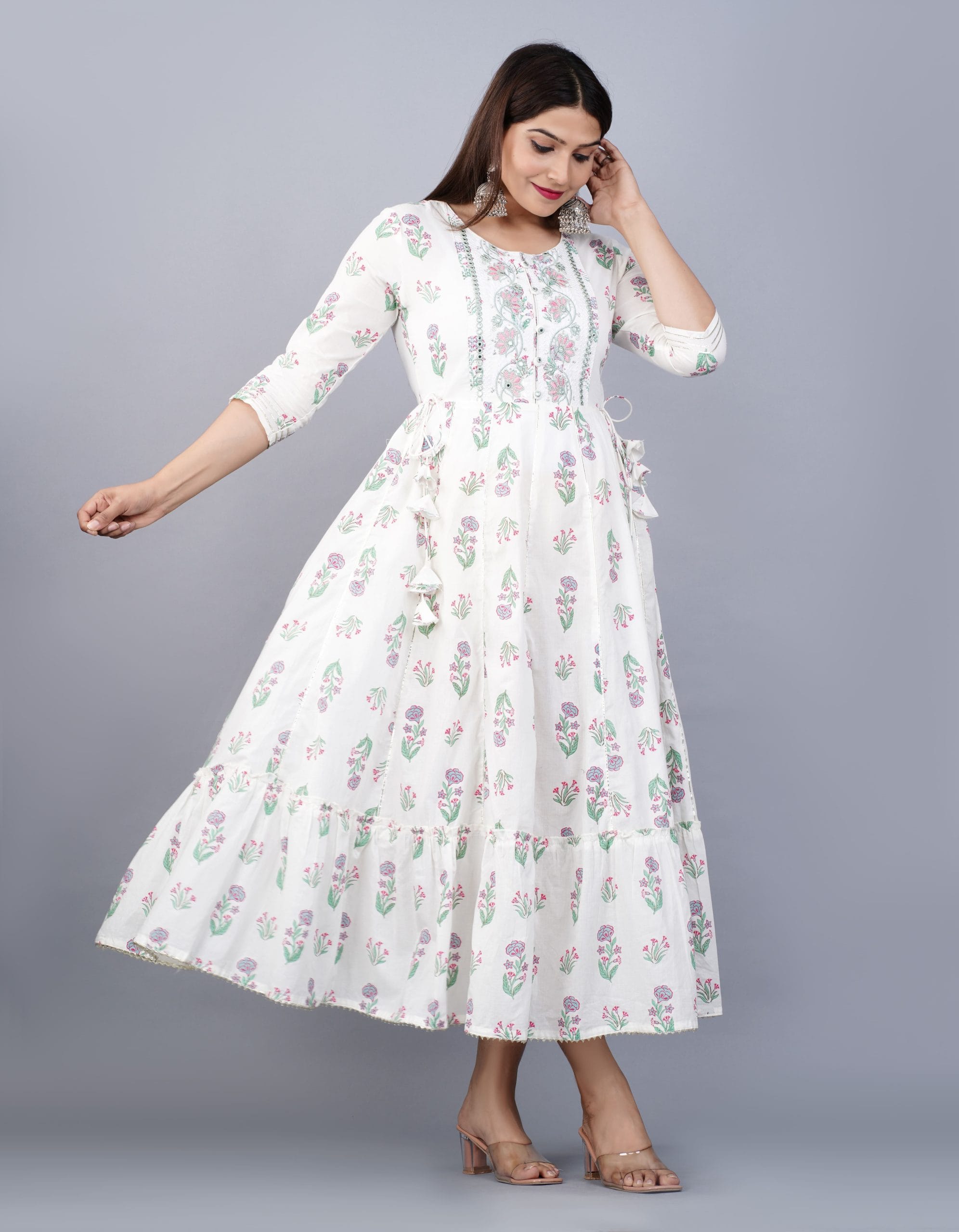 Ivaya White Printed Cotton Anarkali Kurti - View 3