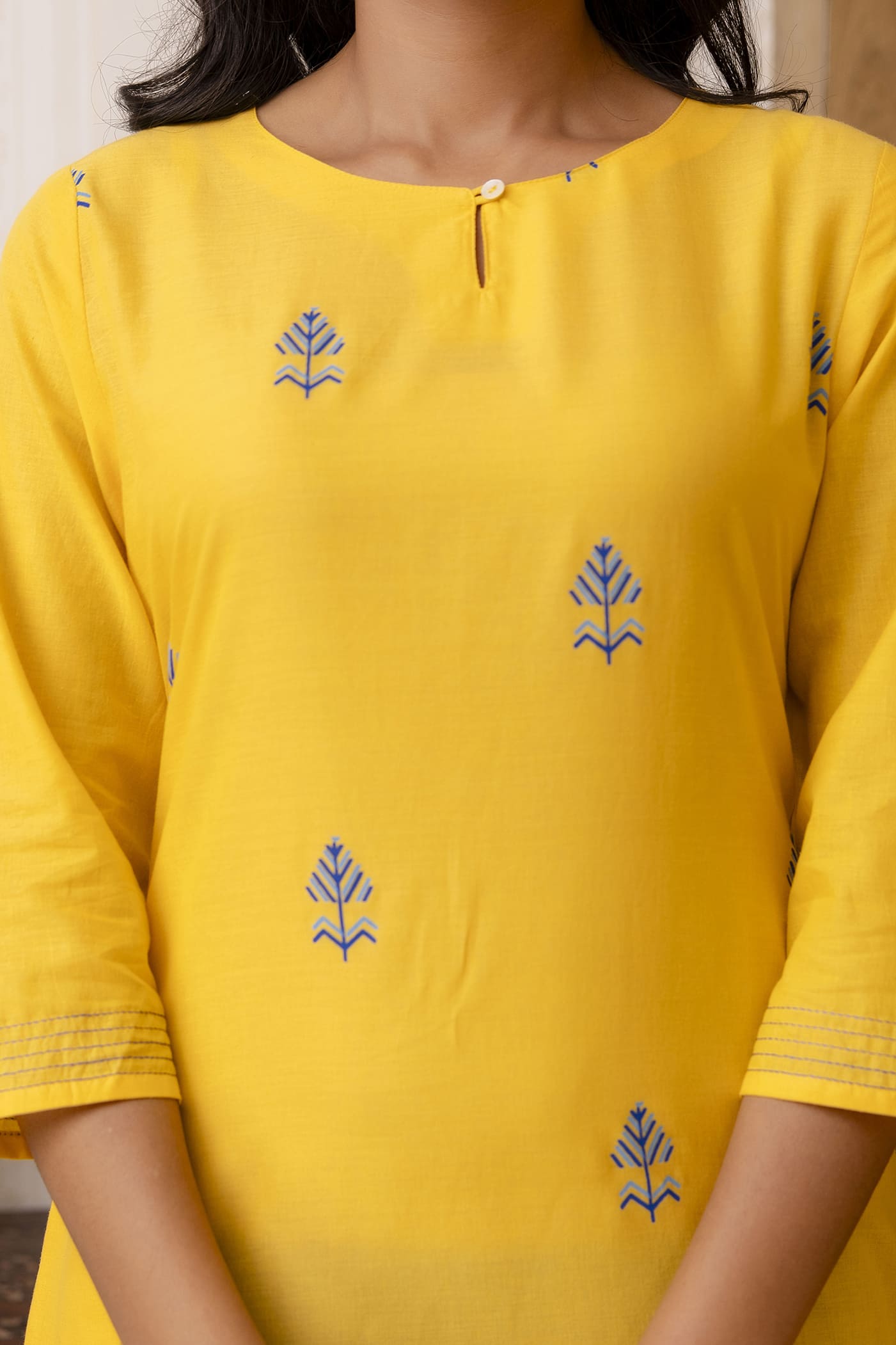 Ziya Mustard Yellow Printed Straight Kurti - View 3