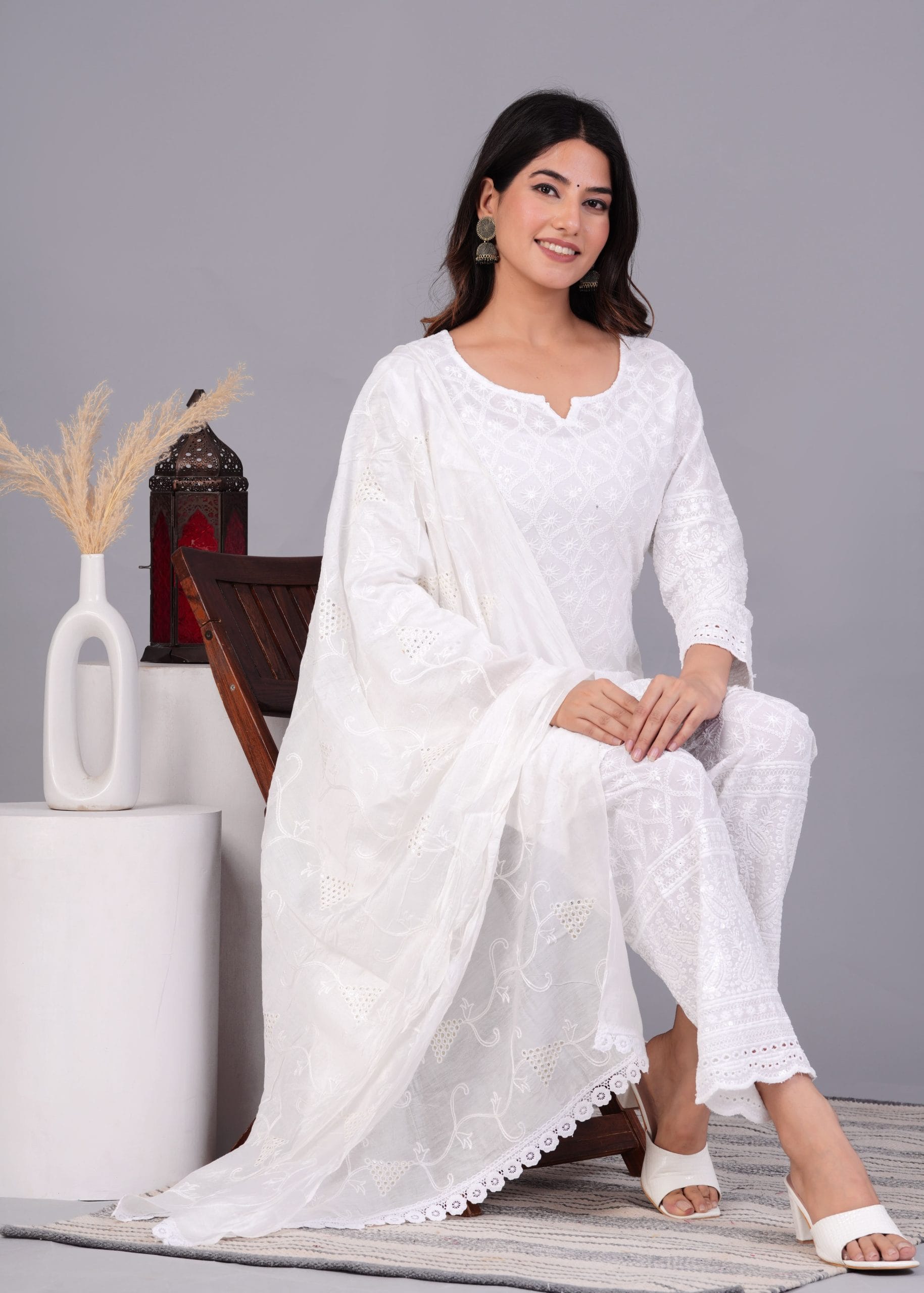 White Cotton Chikankari Kurti Pant Dupatta Set - View 5