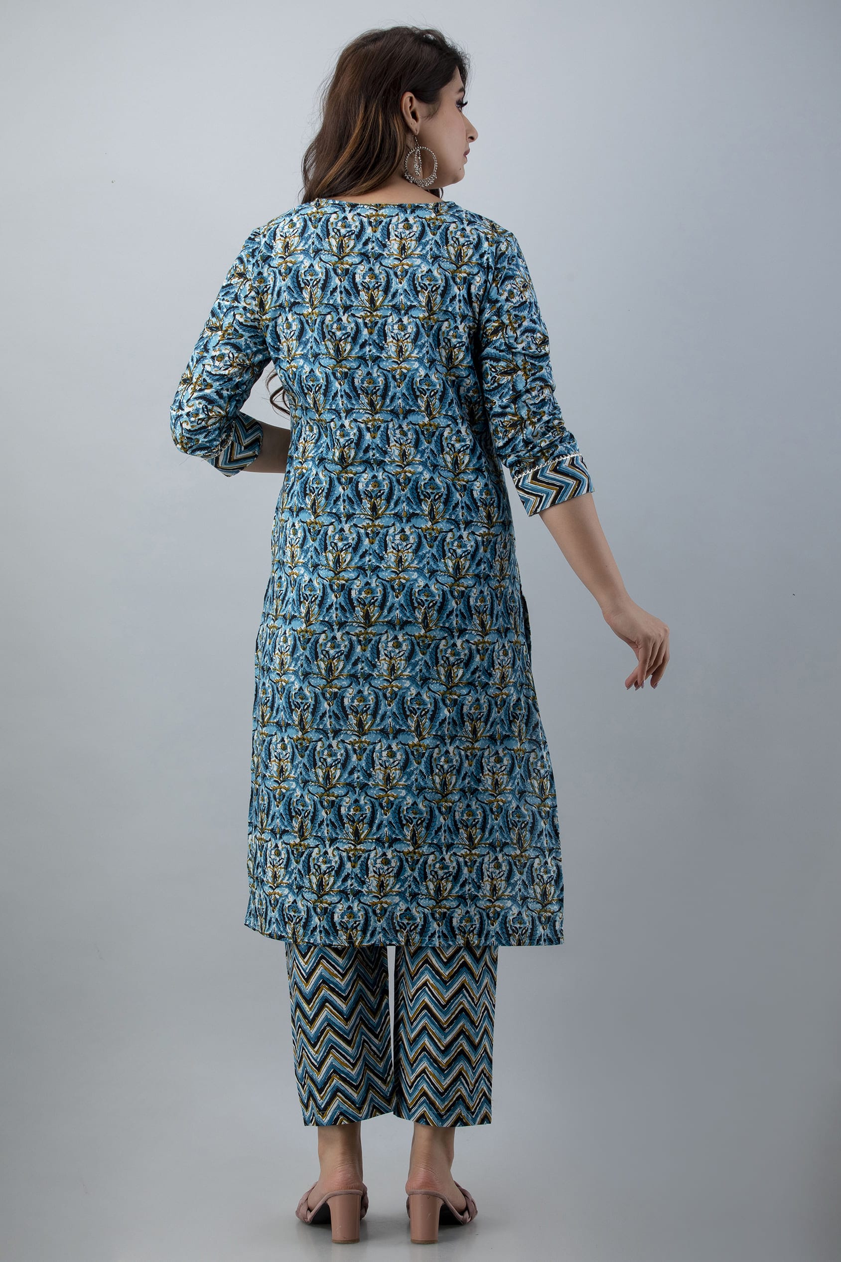 Nayra Blue Straight Kurti Pant Set - View 2