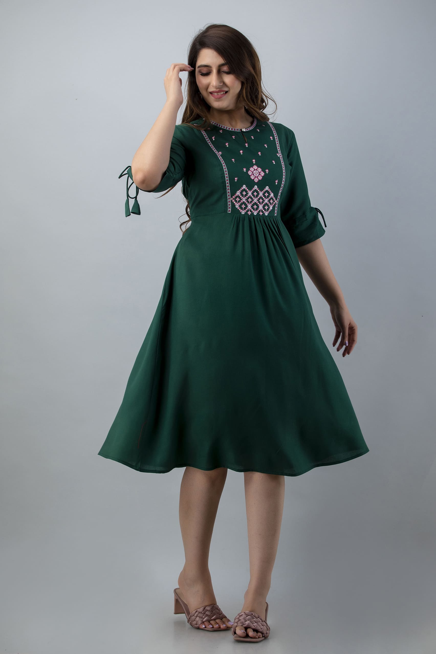 Aureva Green Front Embroidery Flared Kurta - View 4