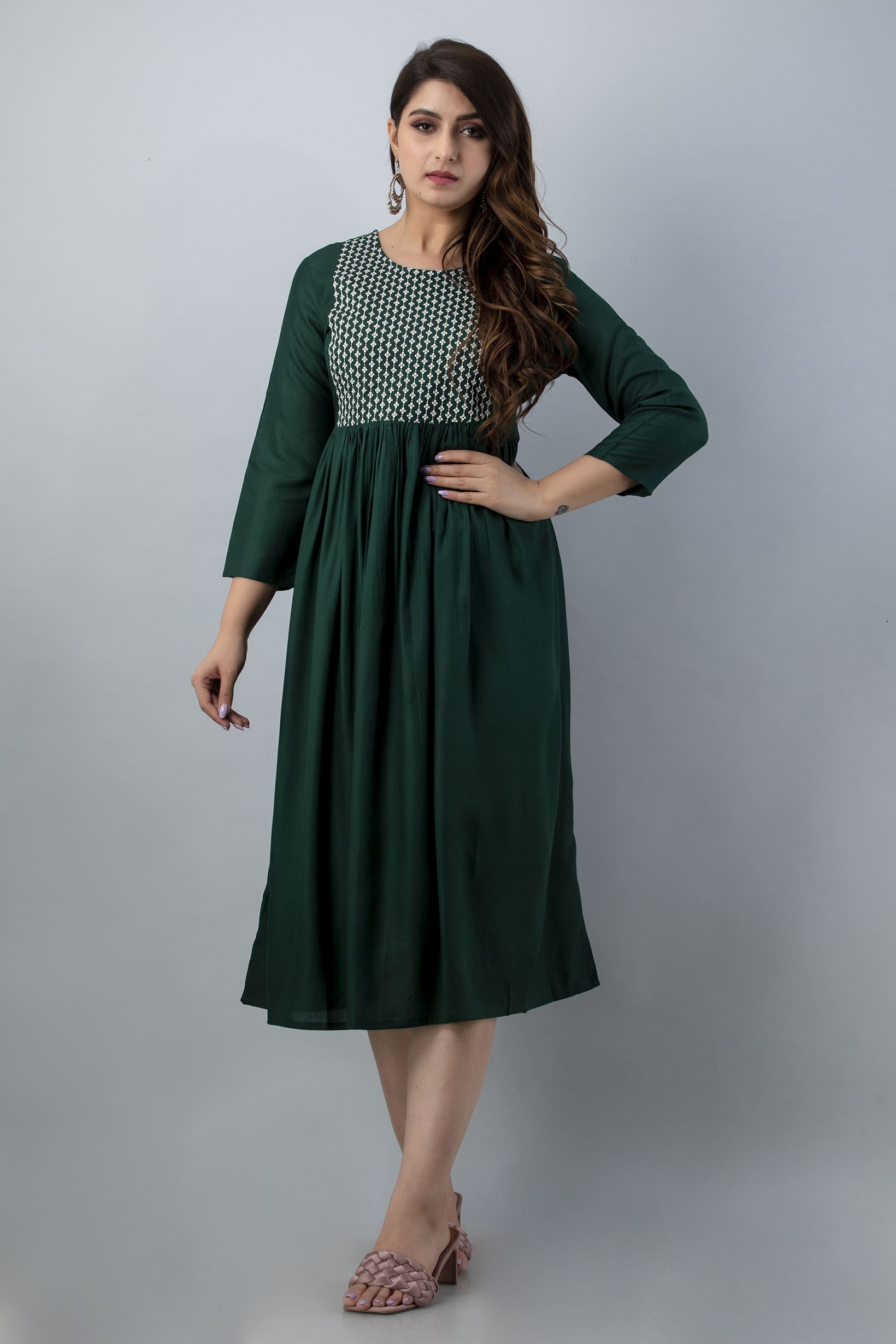 Mithya Bottle Green Flared Midi Kurta - View 4
