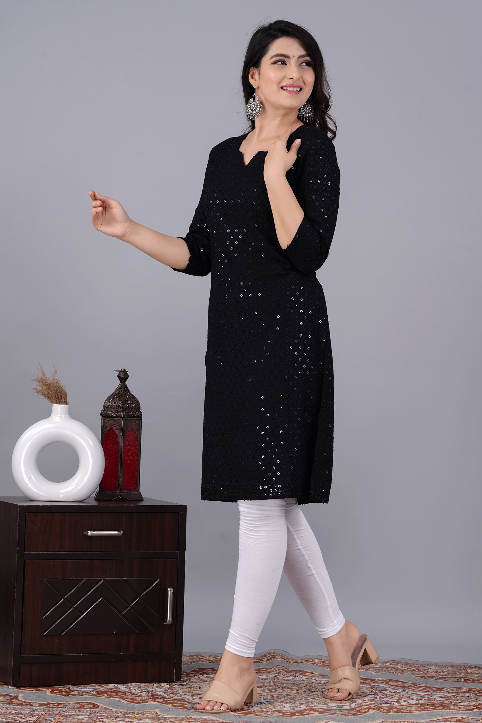 Noor Black Chikankari Kurti - View 5