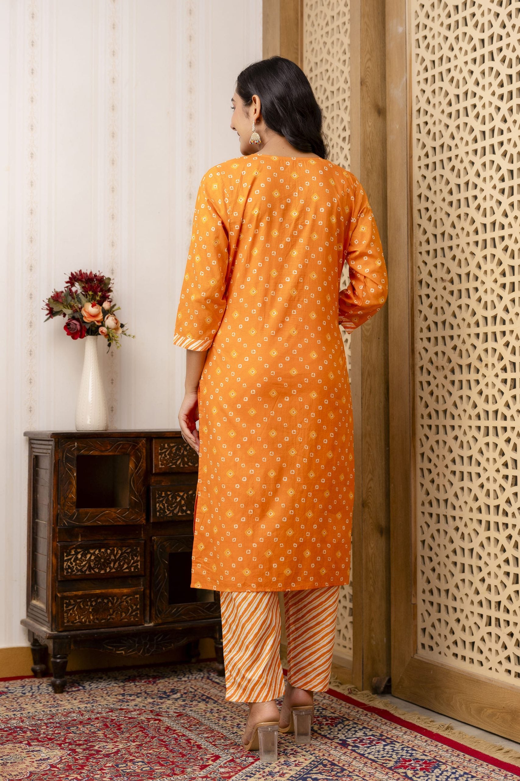 vaaki kurti