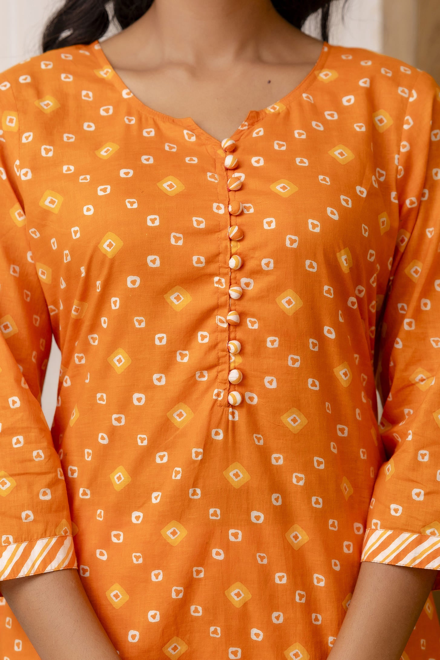Noorani Orange Printed Kurti Pant & Dupatta Set - View 3