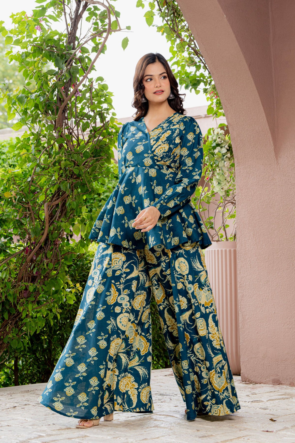 Full length view of the teal blue cotton co-ord set