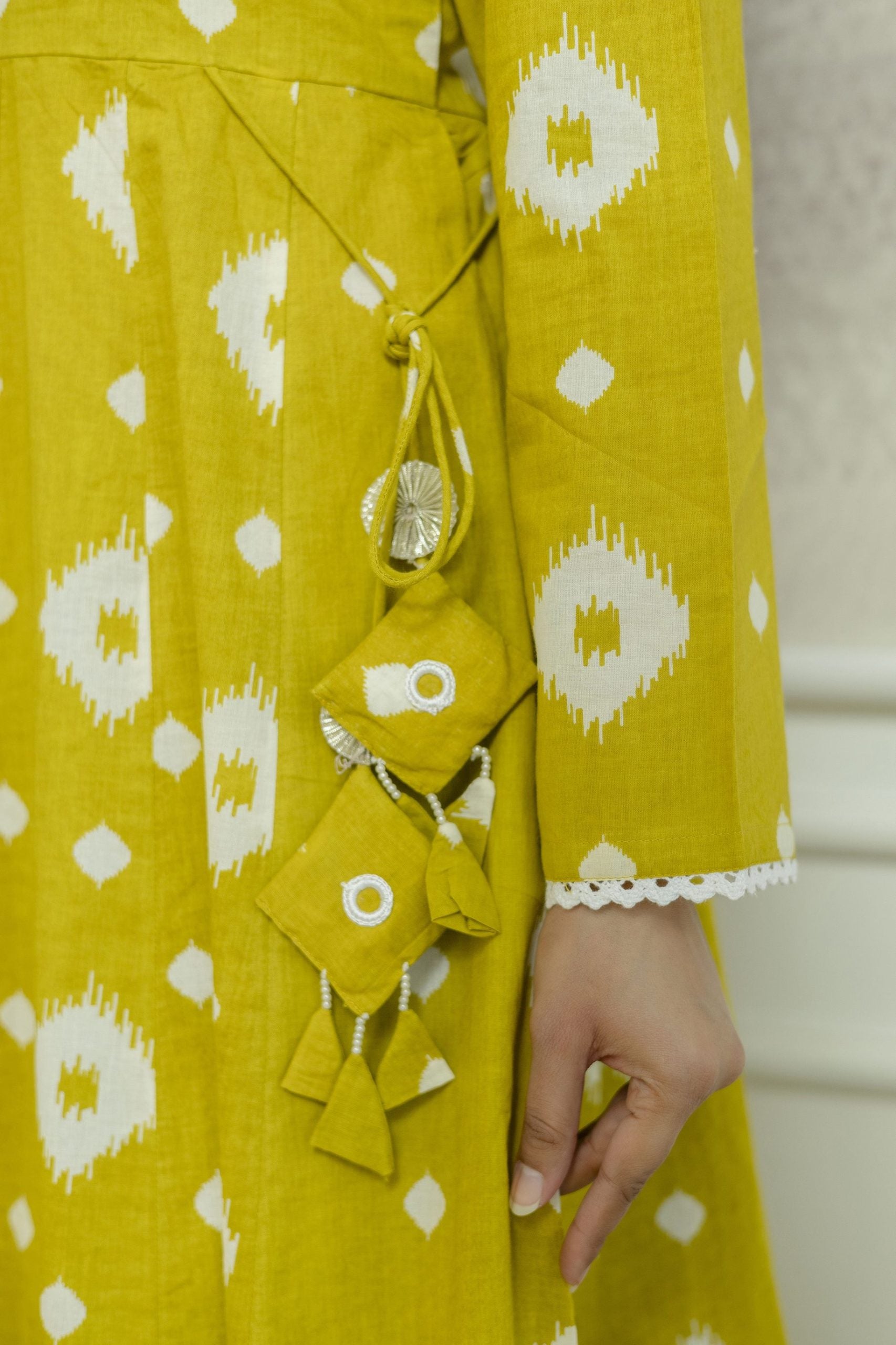 Yellow ethnic A-Line Dress with Geometric Patterns and Flared Sleeves 7