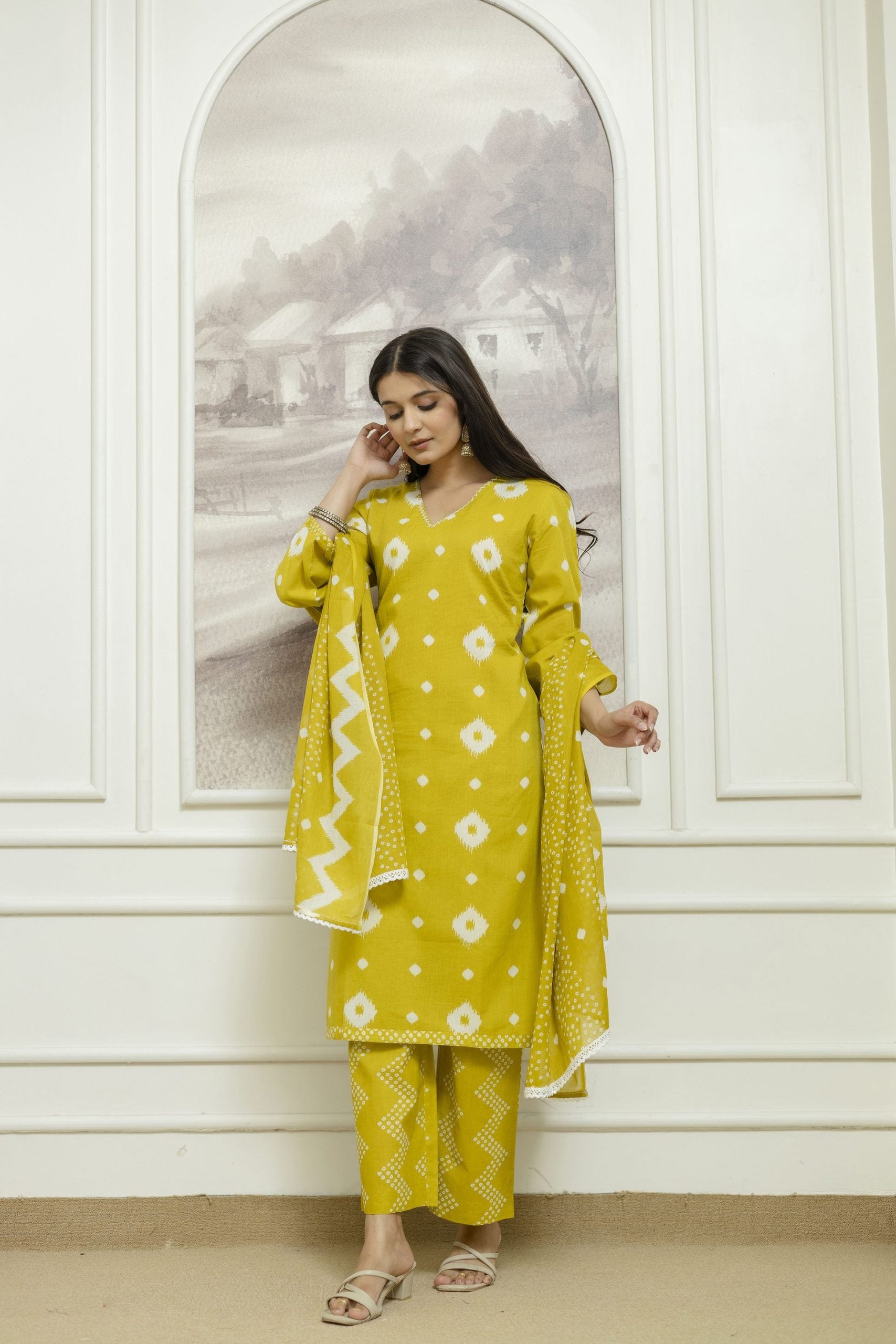 Vibrant Yellow Kurta Set with Geometric Patterns and Matching Dupatta - Vaaki 121