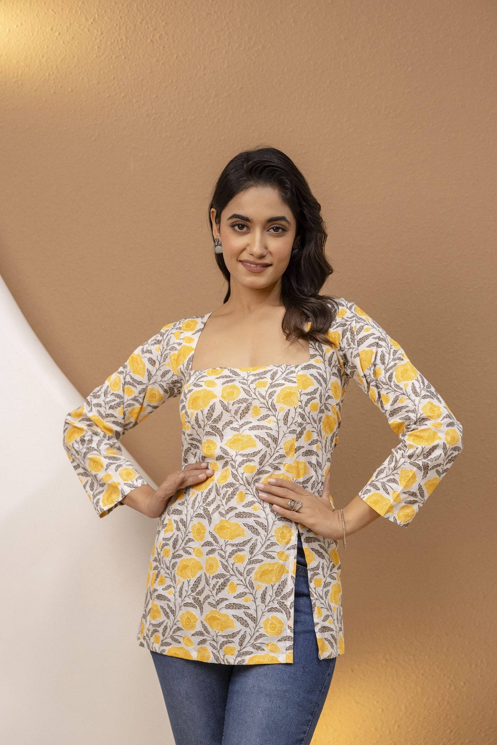 "Mohini Yellow Floral Back-Tie Corset Kurti"