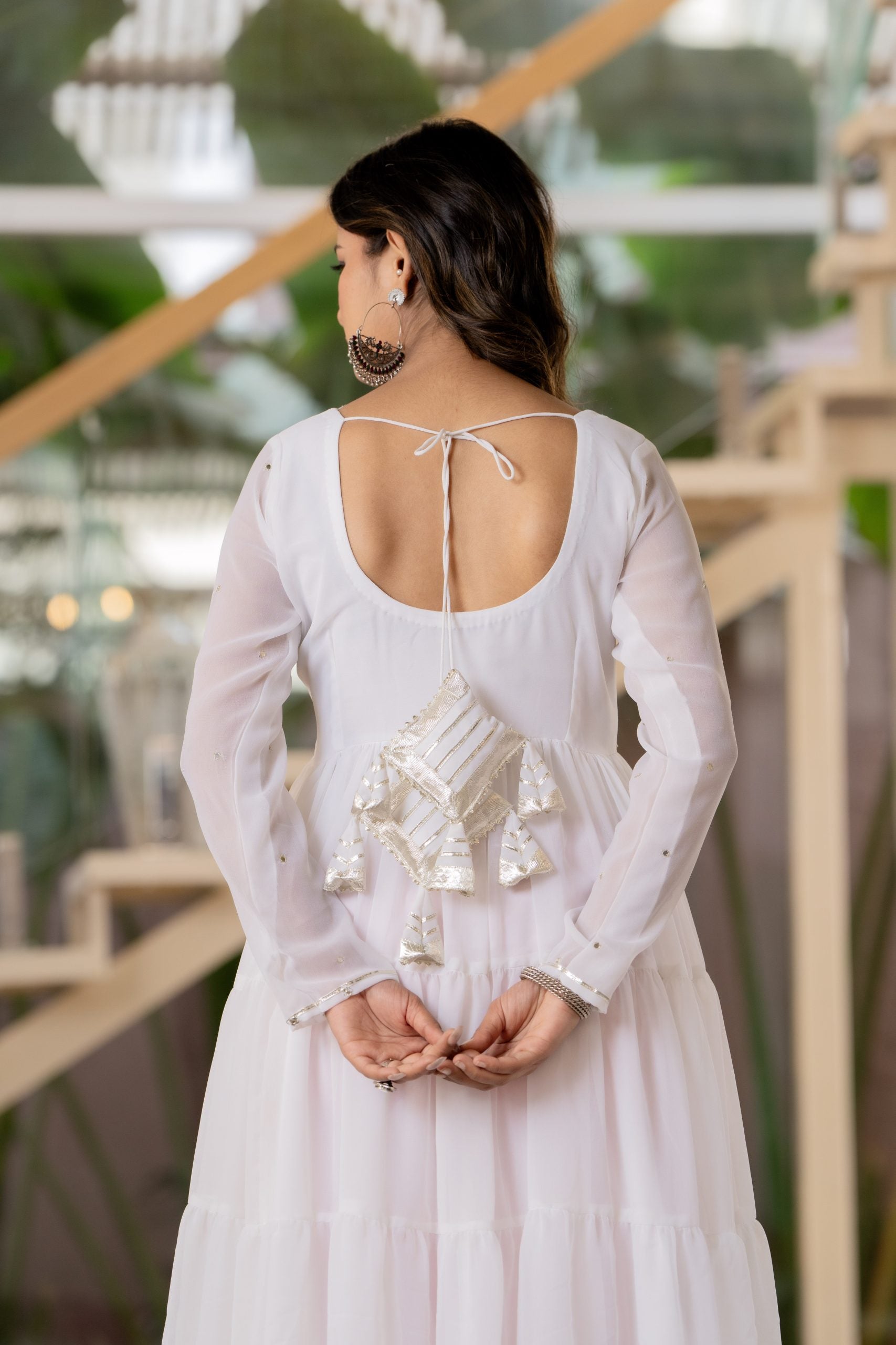 Hansini White Georgette Anarkali Kurta Set for Women | Vaaki Hansini White Georgette Anarkali Kurta Set for Women | Vaaki