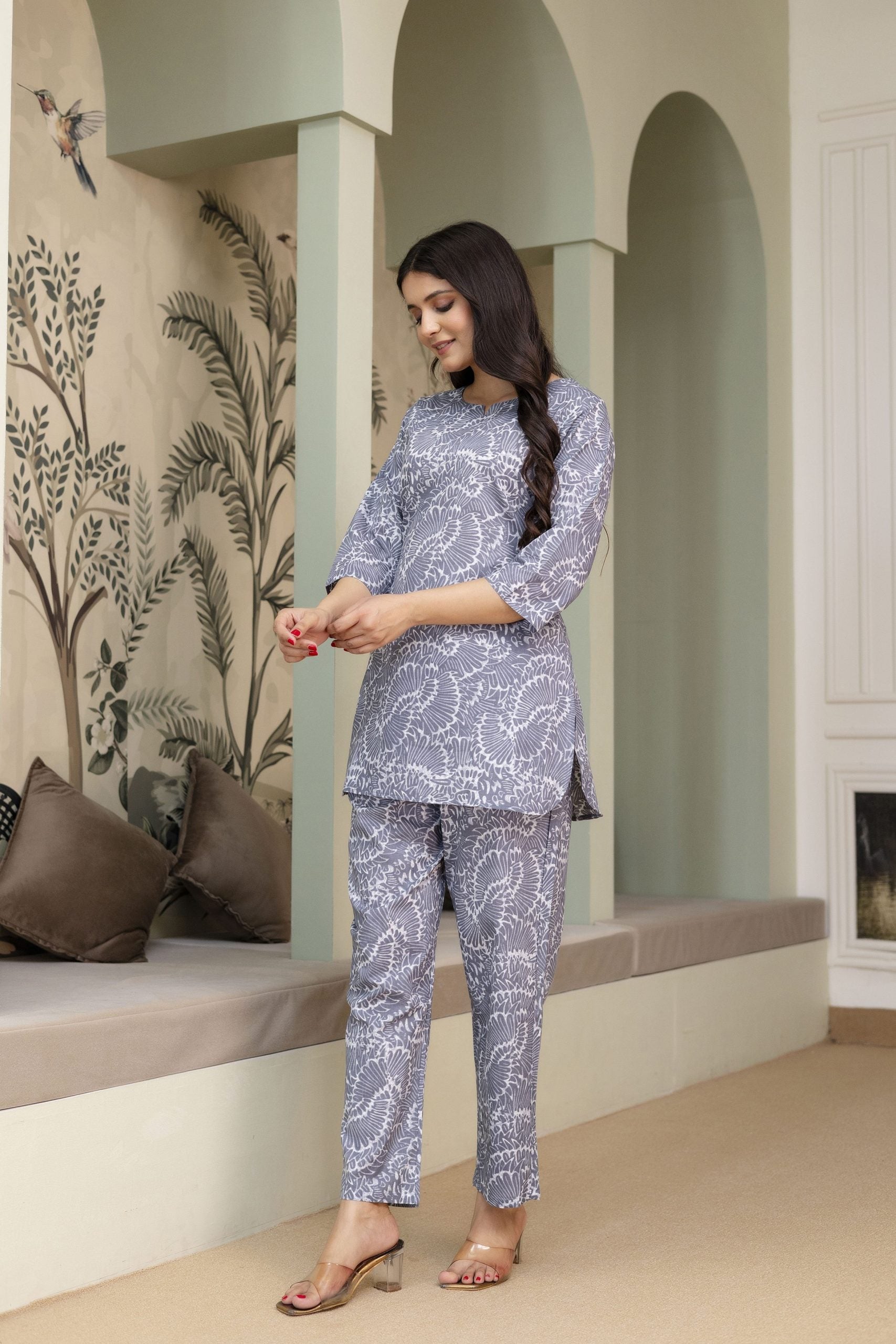 Vaaki's yellow floral co-ord set with golden hand work