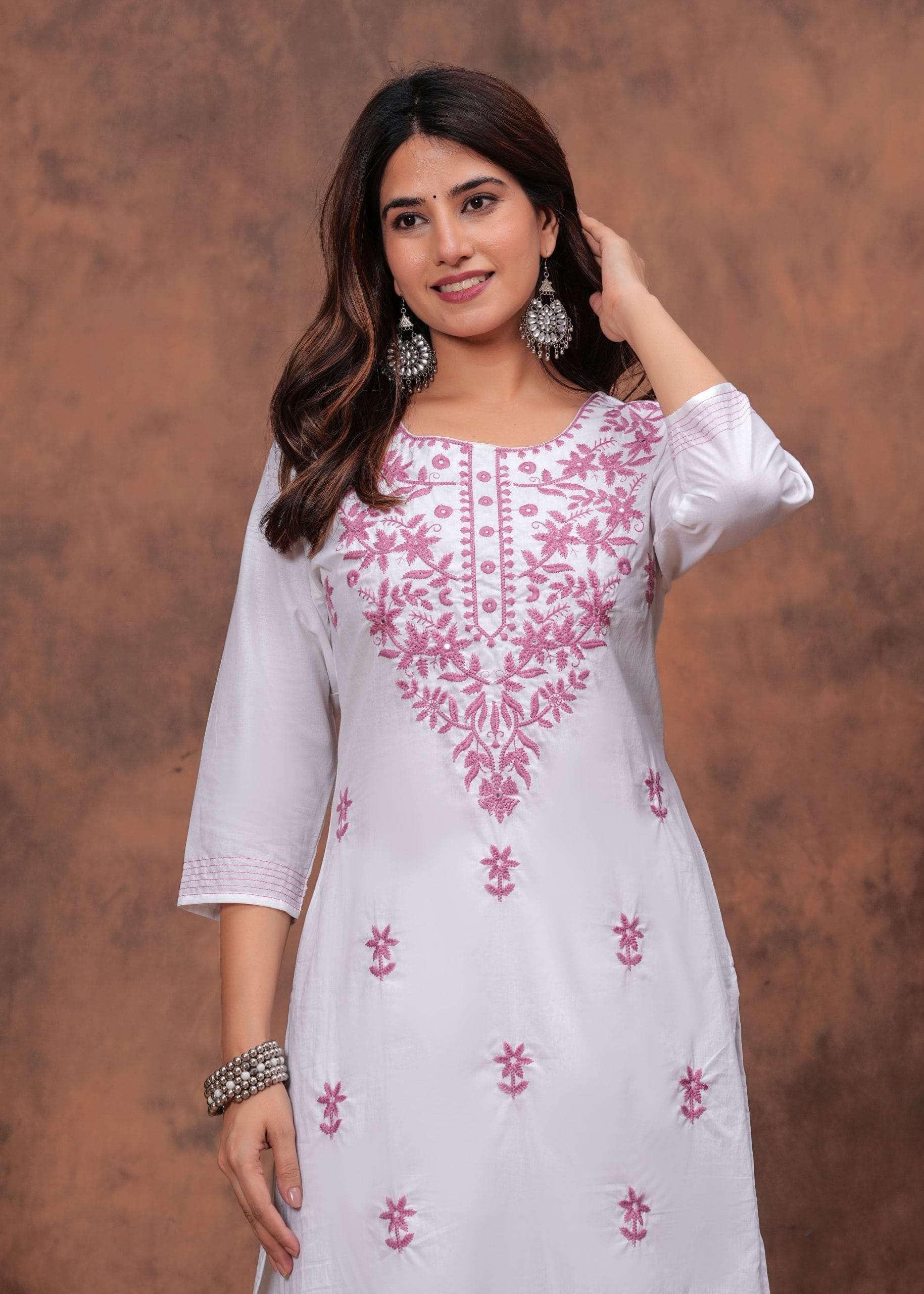 Zoya Cotton Pink Embroidery Straight Kurti - View 4