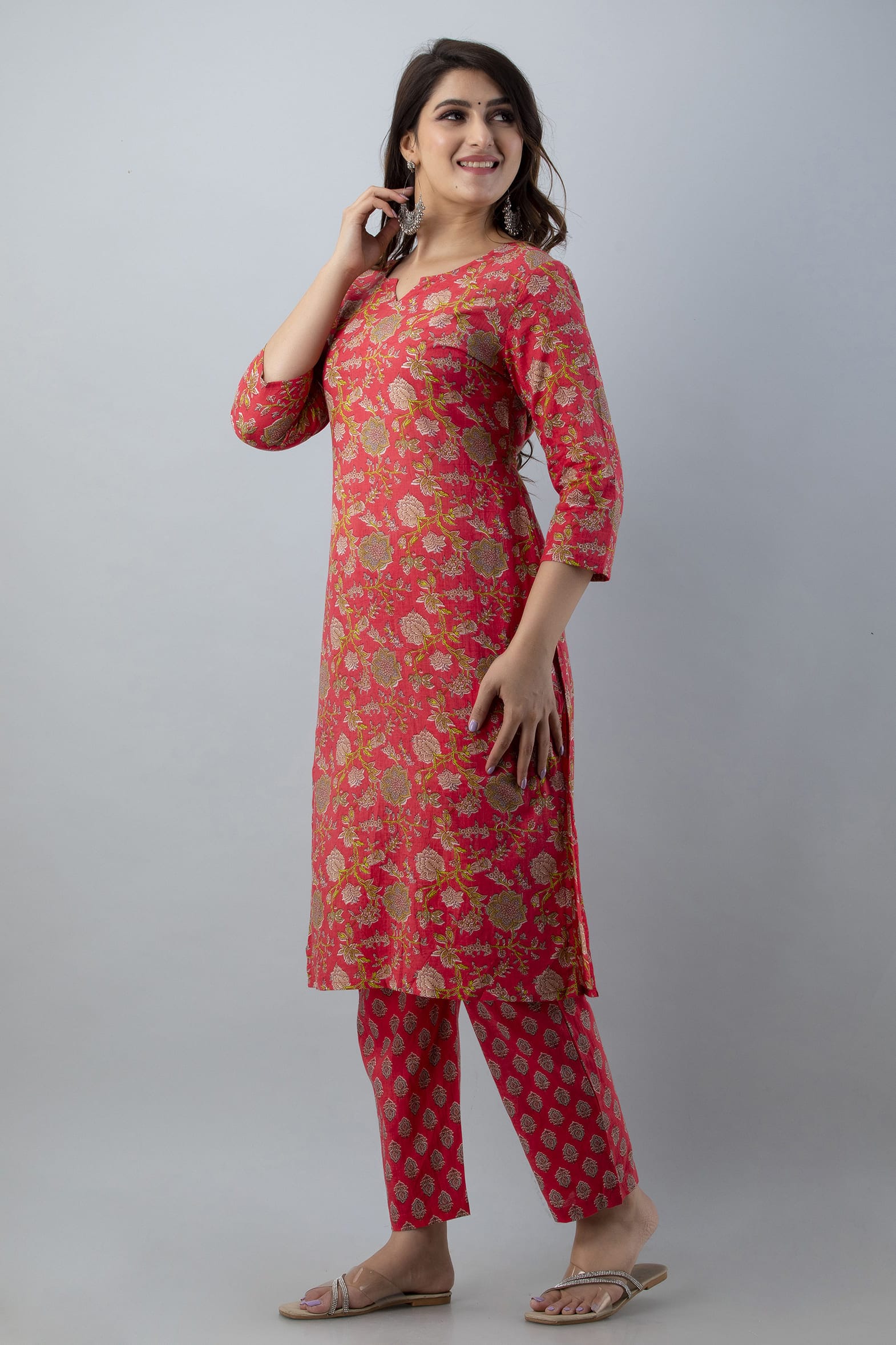 Nayra Red Straight Kurti Pant Set - View 5