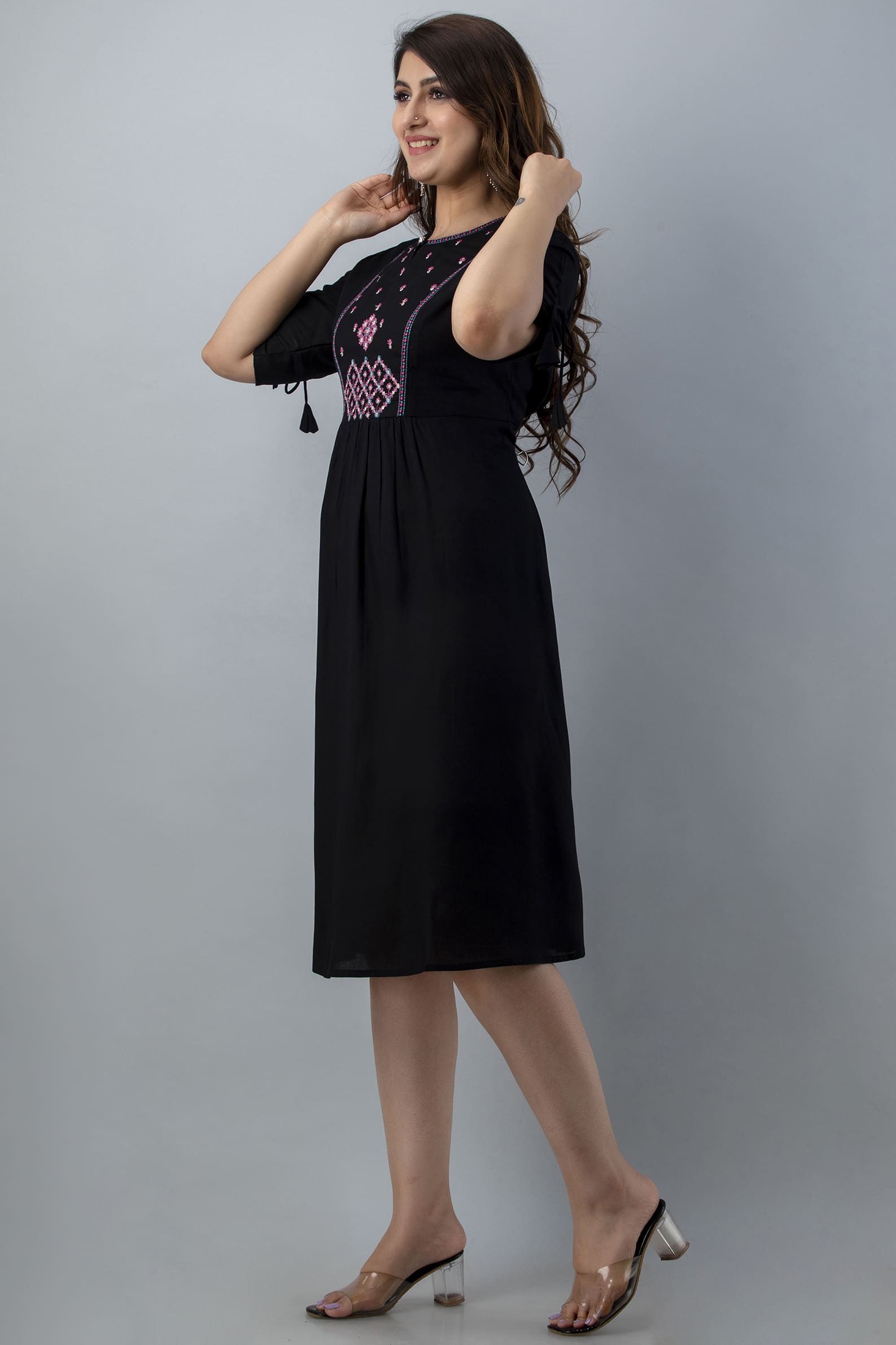 Aureva Black Front Embroidery Flared Kurta - View 5