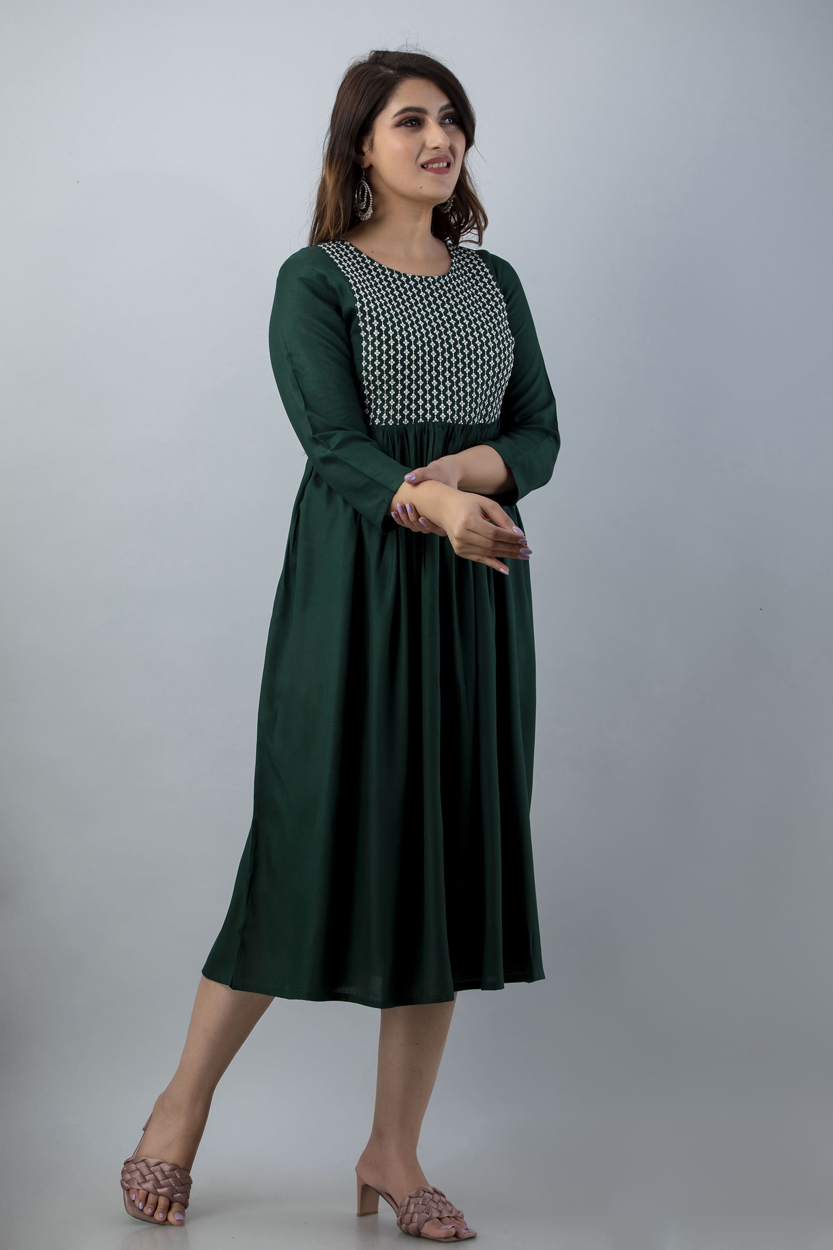 Mithya Bottle Green Flared Midi Kurta - View 3