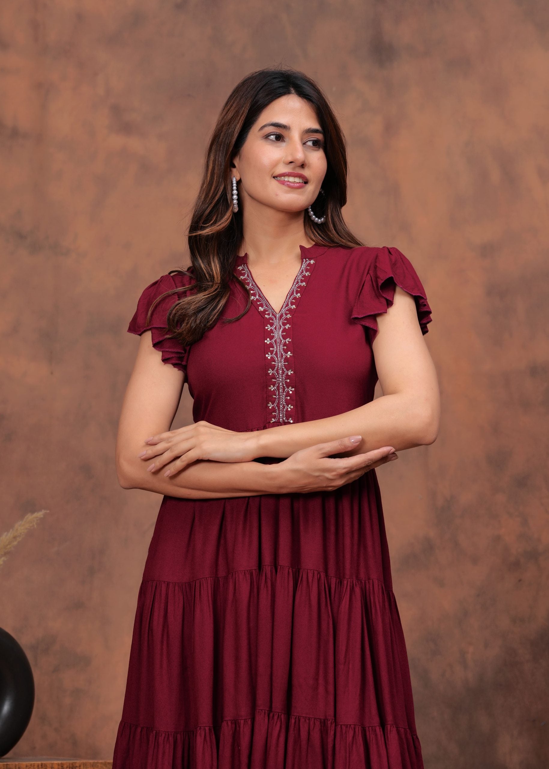 Zaara Maroon Flared Short Sleeve Dress - View 4