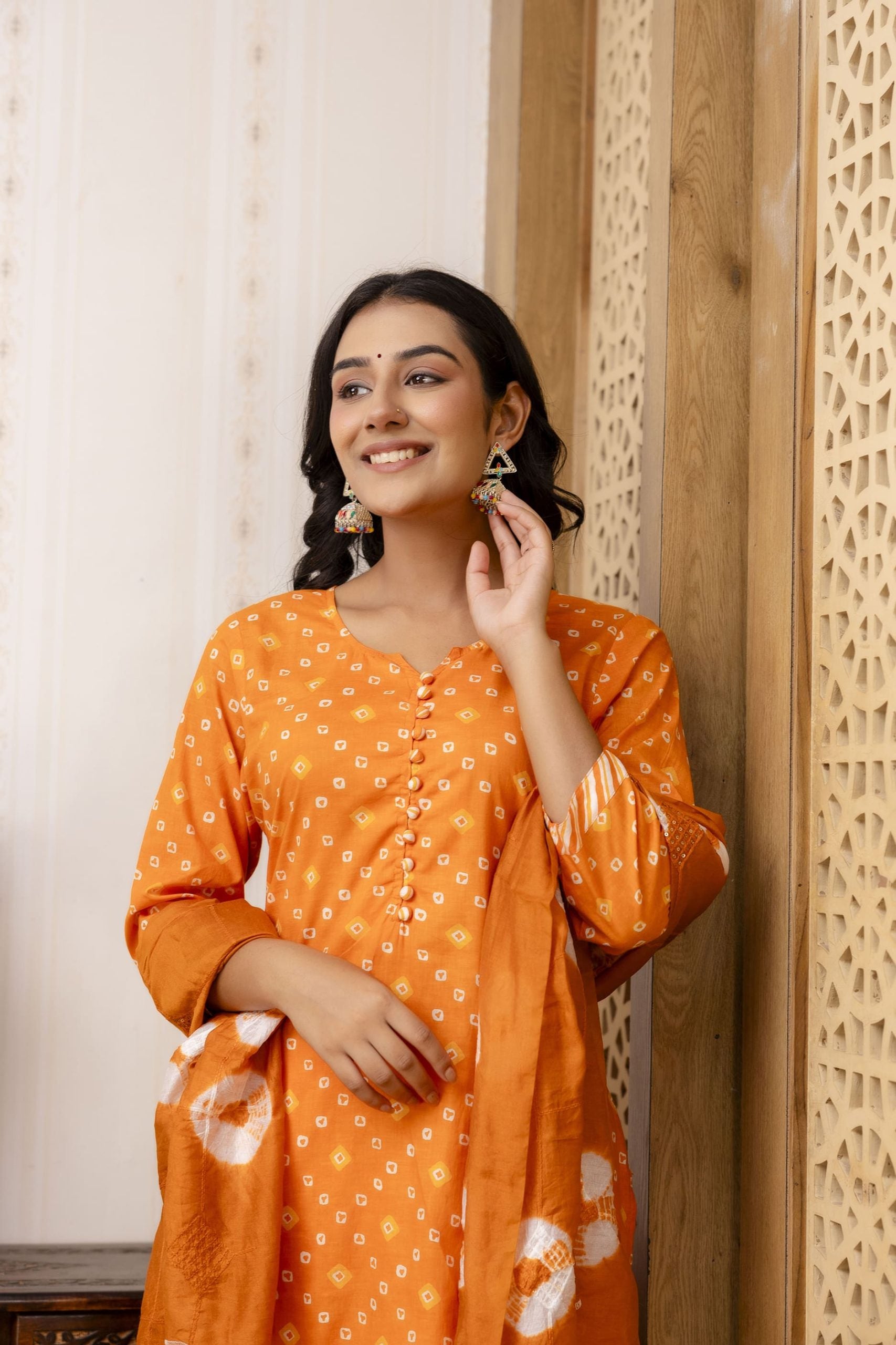 Noorani Orange Printed Kurti Pant & Dupatta Set - View 5